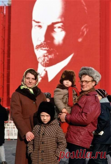 Их демократия: налоги, американский флаг и наркотики https://www.seoded.com/2024/04/ih-demokratiya.html