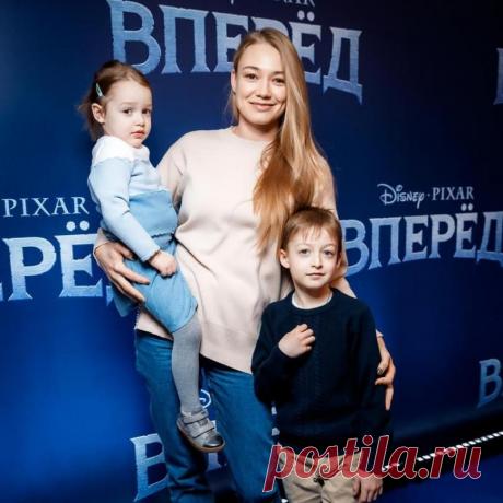 Оксана Акиньшина отмечает 33-летие: как изменилась с годами звезда фильма Сестры