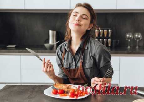 5 неоспоримых плюсов медленного питания - Журнал Советов Мы проживаем жизнь в бешенном темпе: спешим на работу, торопимся с работы домой, все пытаемся сделать на ходу, на бегу, на лету. Даже по-человечески поесть и то не успеваем. Современной занятой леди не то, что на спортзал времени не хватает, нам некогда уделить минутку внимания родным или друзьям. В результате мы получаем регулярное накопление стресса […]