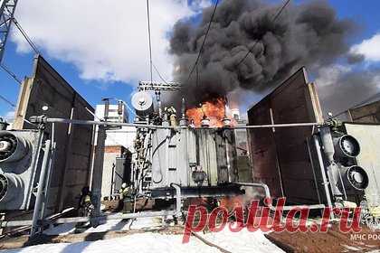 На российской ТЭЦ произошел пожар. На теплоэлектроцентрали (ТЭЦ) в Ижевске произошел пожар. Об этом сообщили в управлении МЧС по Удмуртии.ТЭЦ, где произошел пожар, находится по улице Воткинское шоссе. Когда пожарные приехали к месту ЧП, «происходило горение трансформатора и масла в обвалование на открытой площадке».