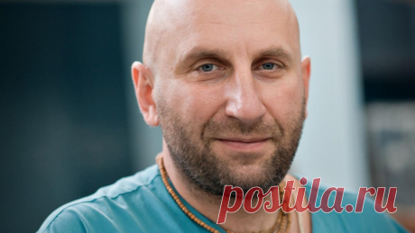«Почему не стоит капать на мозги мужу? Как муж понимает это?» — ответит психолог Сатья Дас
На очередной своей консультации Сатья Дас ответил на один из самых популярных вопросов в семейной жизни. На очередной своей консультации Сатья Дас ответил на один из самых популярных вопросов в семейной жизни. Психолог: Например женщина, если мужчина совершил какую-то ошибку и она его простила, то почему-то раз в месяц за ужином ему нужно об этом […]
Читай дальше на сайте. Жми подробнее ➡