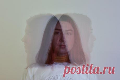 Почему нарциссический абьюз настолько опасен, что после него нужно восстанавливаться. Что происходит с мозгом
Нарциссическое насилие это худшее, что можно пережить в отношениях, ведь вы находитесь в состоянии хронического стресса, который прямым образом воздействует на мозг, а именно на: гиппокамп, префронтальную кору и миндалевидное тело. Фото с unsplash Фото с unsplash Гиппокамп Здесь хранятся...
Читай дальше на сайте. Жми подробнее ➡