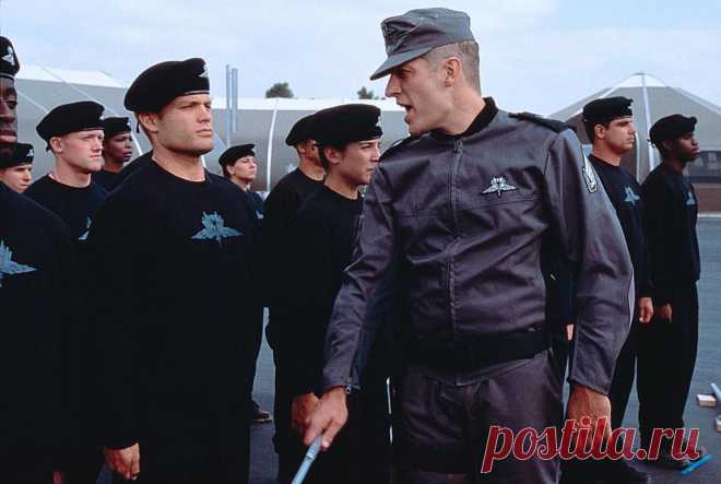 Звездный десант (1997)