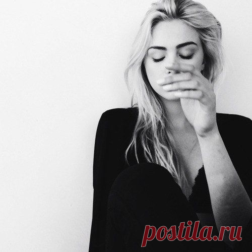 В людях встречается много огня,
Холод, жестокость, наивность, изысканность.
Самое главное здесь для меня -
Это, конечно, обычная искренность.

Полностью, в подробнее...