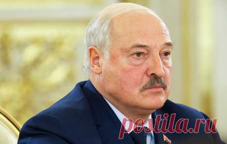 Лукашенко удивился обращению к нему &quot;Ваше превосходительство&quot; в аэропорту Москвы. Президент Белоруссии прилетел для участия в заседании Совета глав государств СНГ