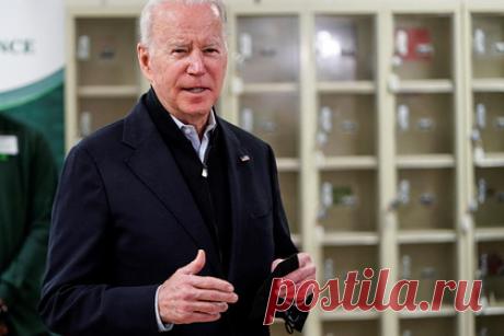 Байден назвал актом террора захват заложников в синагоге Техаса. Президент США Джо Байден назвал захват заложников в синагоге Колливила в штате Техас актом террора. Он отметил, что властям пока не известны все детали произошедшего, в том числе того, где именно человек, захвативший заложников, приобрел оружие, однако известно, что он, «предположительно, купил его на улице».