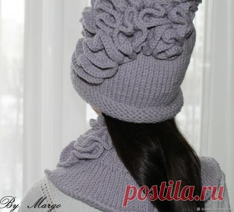 Комплект шапка вязаная c шарфом "Зимняя премьера" – купить в интернет-магазине на Ярмарке Мастеров с доставкой - EBMJZRU | Москва