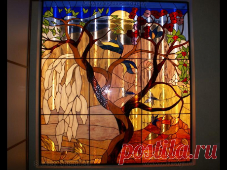 Оконный витраж &quot;Древо жизни&quot; со стилизованным рисунком -&gt; Витраж Тиффани -&gt; Витражи фото. Студия Художественные витражи Ирида