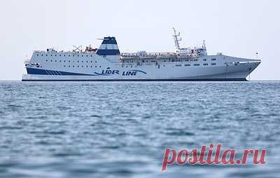 Организатор маршрута Трабзон-Сочи продолжит рейсы. Судно встало на рейд, ожидая согласования на заход в порт российского курорта