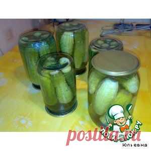 Огурцы маринованные