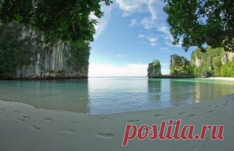 Пляж острова Ко Хонг, провинция Краби, Таиланд