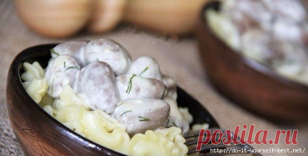 КУРИНЫЕ СЕРДЕЧКИ В СЫРНОМ СОУСЕ