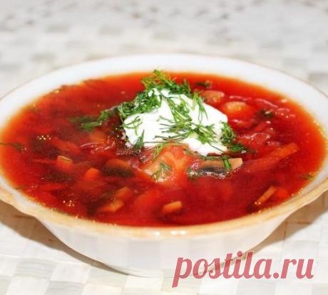 Свекольный суп с шампиньонами
