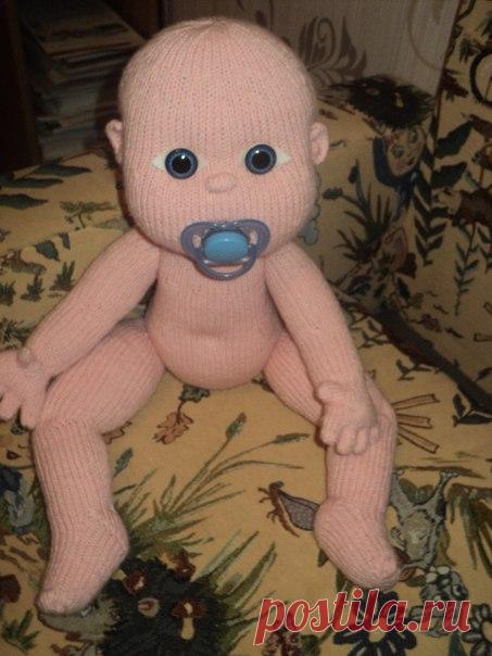 РАБОТЫ НАШИХ МАСТЕРИЦ 
Предлагайте свои работы в ленту

Пупс по МК Т.Белоусовой,пряжа Ализе акрил,безопасные глазки,суставчики для кукол