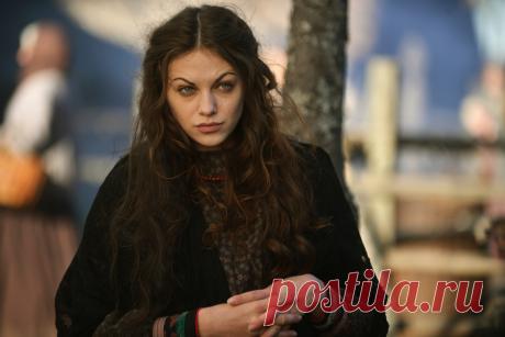 Ксения Разина