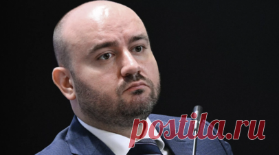 Федорищев — об игре «Крыльев Советов»: красивый российский футбол есть. Губернатор Самарской области Вячеслав Федорищев прокомментировал победу «Крыльев Советов» над «Ростовом» в третьем туре РПЛ. Читать далее
