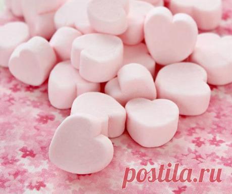 Маршмеллоу своими руками - воздушный подарок для влюблённых

Классический и французский рецепты маршмеллоу. 

Маршмеллоу “Малиновые сердечки” и маршмеллоу с Бейлисом и тёмным шоколадом.