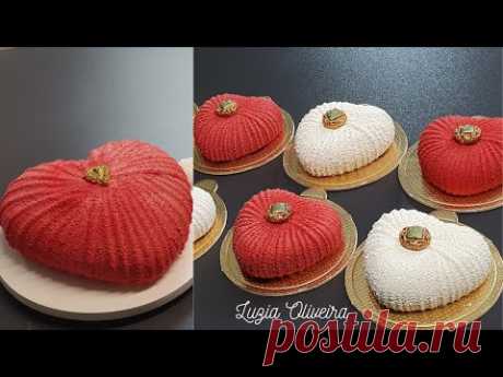 Bolo Mousse Morango com Framboesa /Entremet - Luzia Oliveira