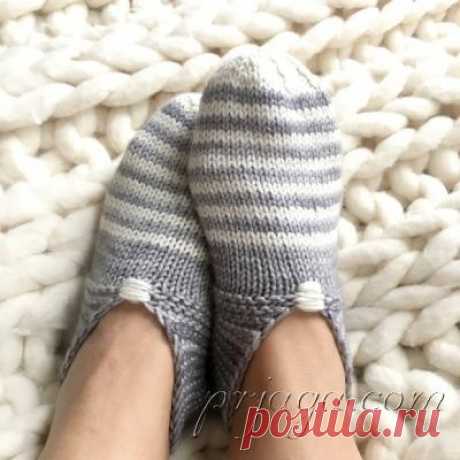 Самые легкие тапочки спицами