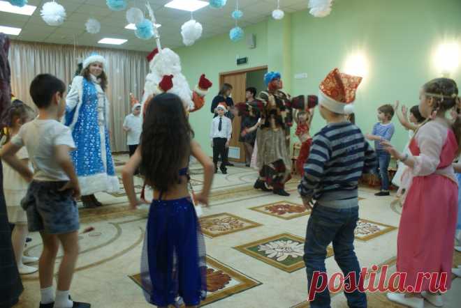 Фотоотчёт о проведении новогодних утренников - 2017