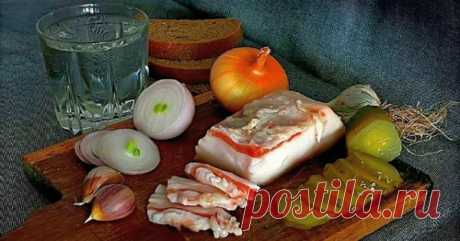 Очень вкусный рецепт свиного сала в тузлуке с чесноком