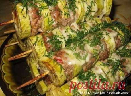 Почти шашлык - КАБАЧКИ С ФАРШЕМ