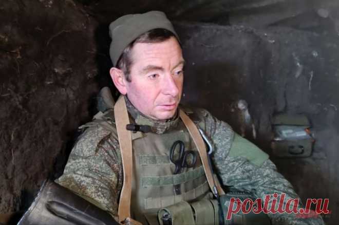 «Бежим по минам, они смирные». Спецкор aif.ru побывал на позициях «барсов». Добровольцы БАРС 3 прикрывают опасный участок на Ореховском направлении.