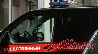 В Челябинске водитель маршрутки бросил ледяной булыжник в беременную. Водитель маршрутного такси в Челябинске бросил в беременную ледяной булыжник из-за якобы неоплаченного ею проезда. Об этом сообщил Следственный комитет России в Telegram. Читать далее