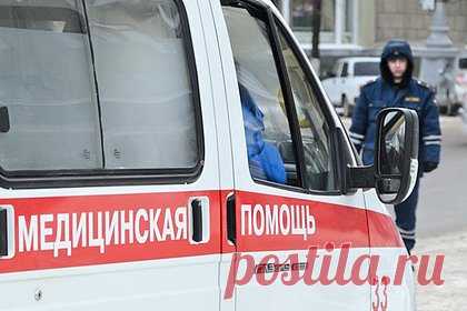 Стало известно состояние российского министра после крупного ДТП. Глава Минздрава Башкирии Айрат Рахматуллин, попавший в крупное ДТП в Караидельском районе республики, получил перелом ключицы, а также закрытую черепно-мозговую травму. Как стало известно, в момент аварии чиновник возвращался в Уфу из рабочей поездки. Министра вместе с помощниками доставили в больницу.