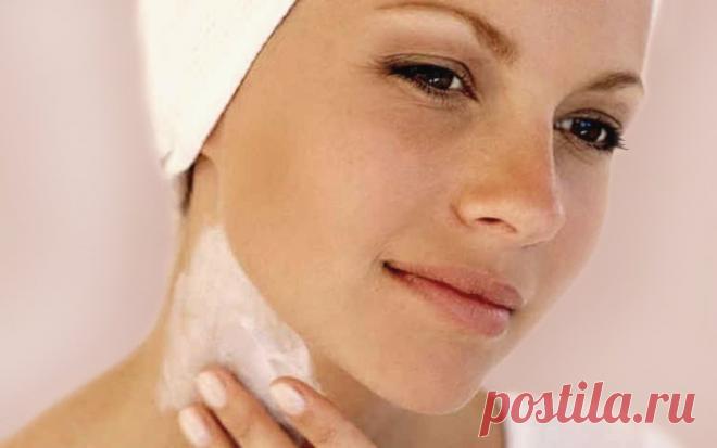 Действенная подтяжка шеи в домашних условиях всего за 20 минут. Это просто чудо! Шея — это именно то, что в первую очередь может выдать ваш истинный возраст. Сделайте домашнюю маску-скраб, для подтяжки шеи!