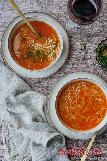 Polnische Tomatensuppe mit Nudeln wie bei Mama