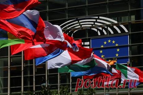 Посол в Вене заявил о поражении Запада в игре в санкции против России. Западные страны потерпели поражение в игре в санкции против России и в стратегическом, и в экономическом плане, заявил российский посол в Вене Дмитрий Любинский. Посол отметил, что его позиция подкреплена оценками независимых экспертов и институтов, в частности Международного валютного фонда (МВФ).