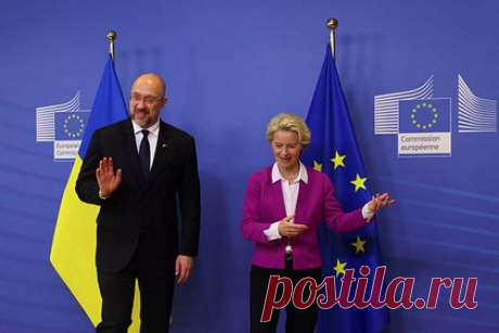 Еврокомиссия предложила предоставить Украине еще пять миллиардов евро. Еврокомиссия предложила предоставить Украине новую помощь в размере пяти миллиардов евро. Сообщается, что предлагаемая макрофинансовая помощь станет частью поддержки в размере до девяти миллиардов, объявленной ЕК в мае. Средства собираются предоставить в виде долгосрочных кредитов на льготных условиях.
