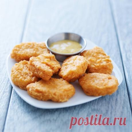 Куриные наггетсы-идеальный белковый перекус.