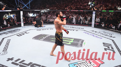 Кормье: Махачев — лучший боец в мире прямо сейчас. Бывший чемпион UFC в двух весовых категориях Даниэль Кормье высказался о российском бойце Исламе Махачеве. Читать далее
