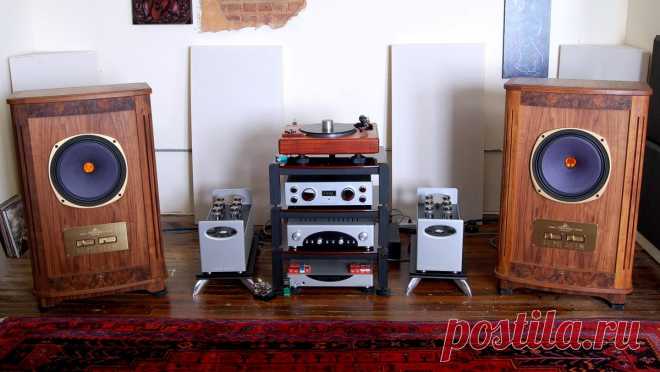Those are absolutely Tannoy gorgeous cabinets!!!! and setup...