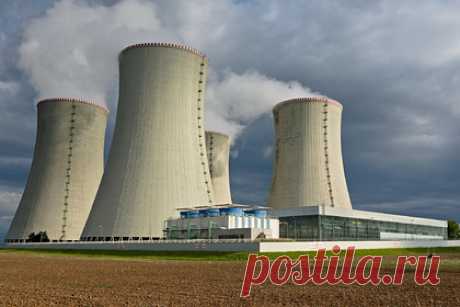 Европе предсказали серьезные проблемы из-за отказа от атомной энергии. Если власти стран ЕC не включат атомную энергию в процесс трансформации энергосистемы, то это может поднять цены на рынке, вызвав серьезные социальные проблемы, сказал глава отдела макроэкономического анализа Saxo Bank Кристофер Дембик. В Европе продолжаются дебаты по этому поводу, добавил эксперт.