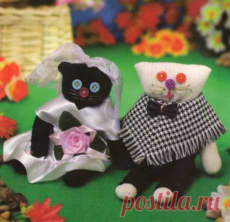 Кошки из перчаток / Шитьё / В рукоделии