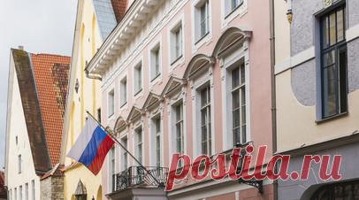 Посол в Вене: ВС России не наносят ударов по гражданским объектам на Украине. Посол России в Вене Дмитрий Любинский во время вызова в австрийский МИД заявил, что российская армия не наносит ударов по гражданским объектам на Украине, Москва отвергает голословные утверждения Киева. Читать далее