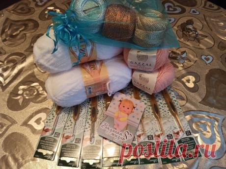 набор пряжи. пряжа. нитки. фурнитура. Gazzal "Baby Cotton". Alize "Softy"
Вязанаяигрушка вязание вязанаяжизнь амигуруми грушка наборпряжи пряжа нитки фурнитура крючок GazzalBabyCotton AlizeSofty