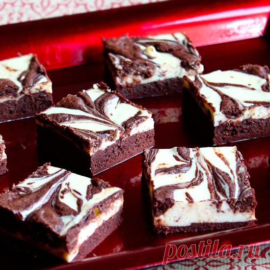 Шоколадный брауни-чизкейк