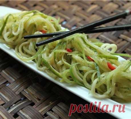 Острый салат из огурцов и редьки, пошаговый рецепт с фото
