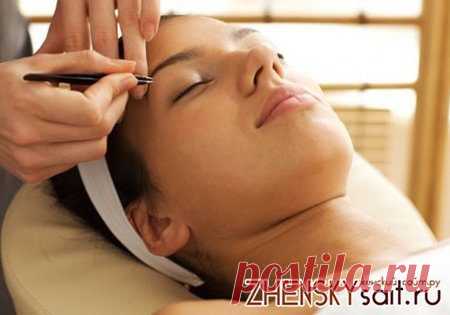 Особенности процедуры выщипывания бровей (видео) / Все для женщины