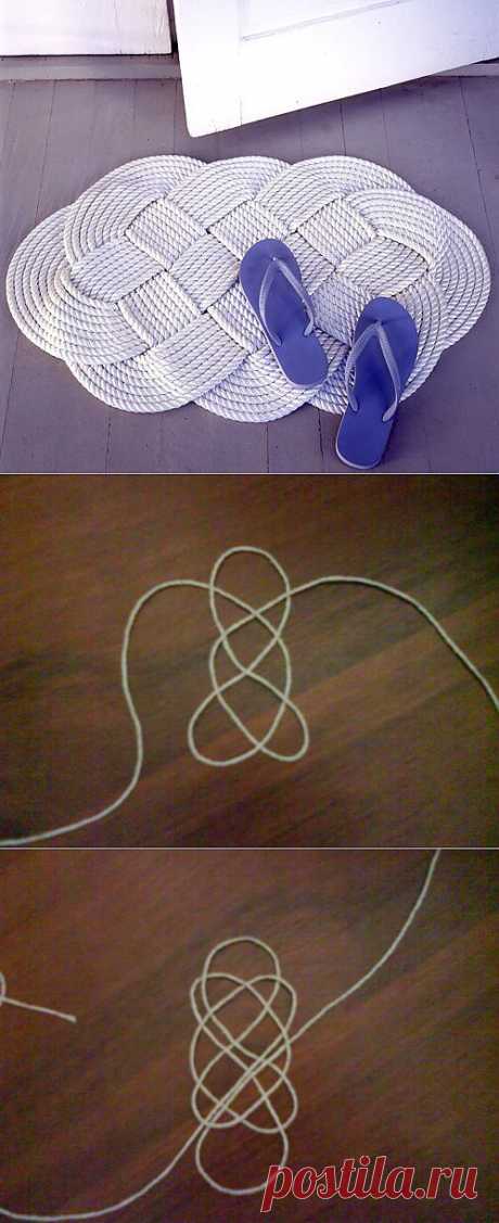 Плетенный коврик из каната