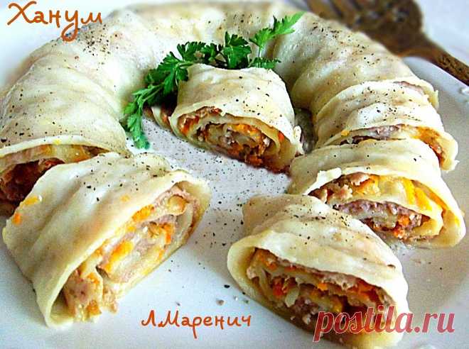 Ханум.  ...а  я мясной фарш с сырой тертой картошкой мешаю, пополам,+ поперчить хорошо. тоже вкусно!