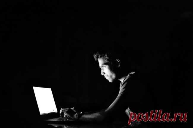 Как узнать, кто подключился к вашему Wi-Fi Иногда возникает ощущение, что скорость соединения с интернетом упала. Соседи подключились к Wi-Fi роутеру? Программа Кто на моем Wi-Fi поможет это определить.