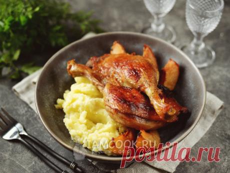 Утиные ножки в апельсиновом соке с айвой — рецепт с фото Вкусное, сочное мясо бройлерной утки, запеченной в рукаве в духовке вместе с айвой и апельсиновой цедрой.