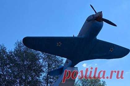 Украинские дроны атаковали памятник Кожедубу в Белгородской области