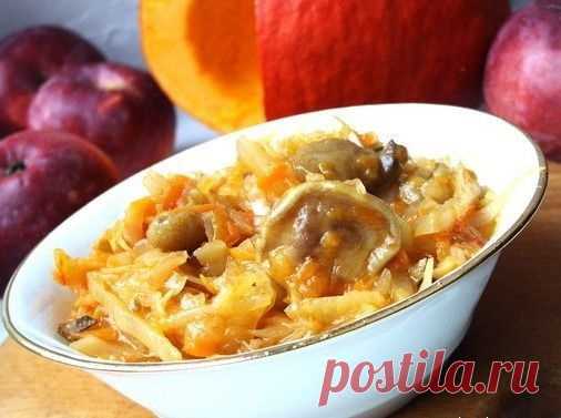 Солянка из капусты с грибами на зиму

Солянка — это не только очень вкусное первое блюдо, но и отличная заготовка, которую готовят практически все хозяйки на зиму. Ее приготовление не занимает много времени и не требует сложных подготовительных этапов.

Вам понадобится:
Показать полностью...