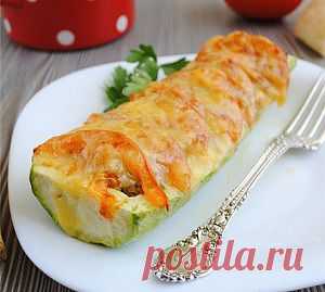 Лодочки из кабачка с мясом